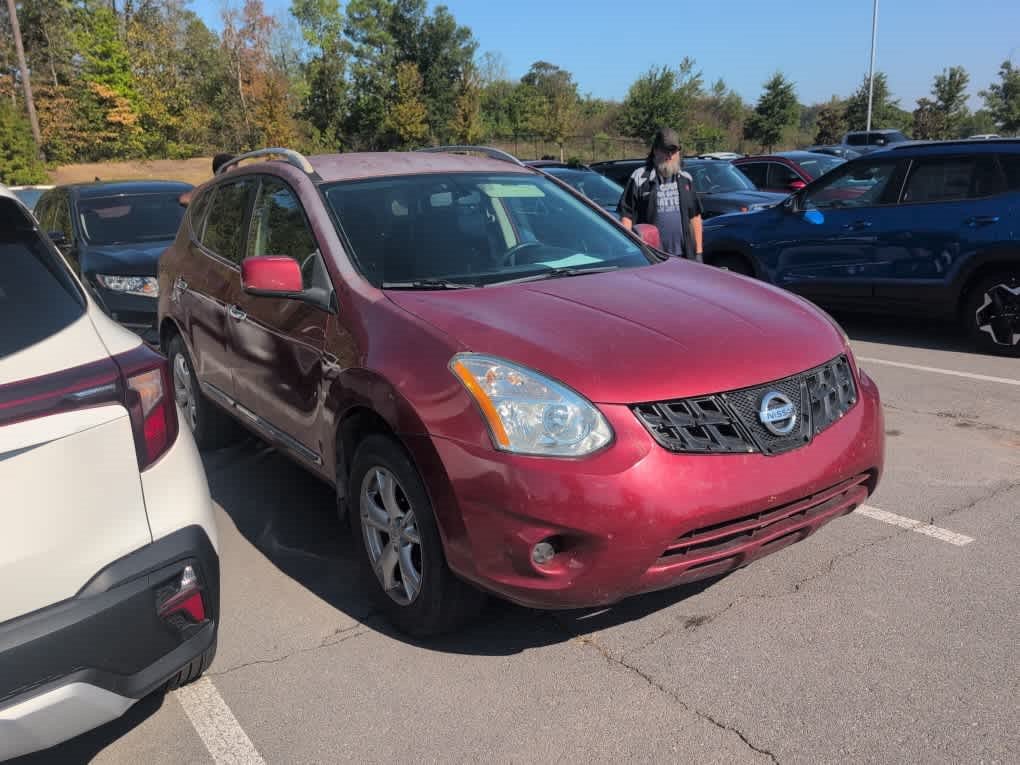 Used 2011 Nissan Rogue SV FWD image 3