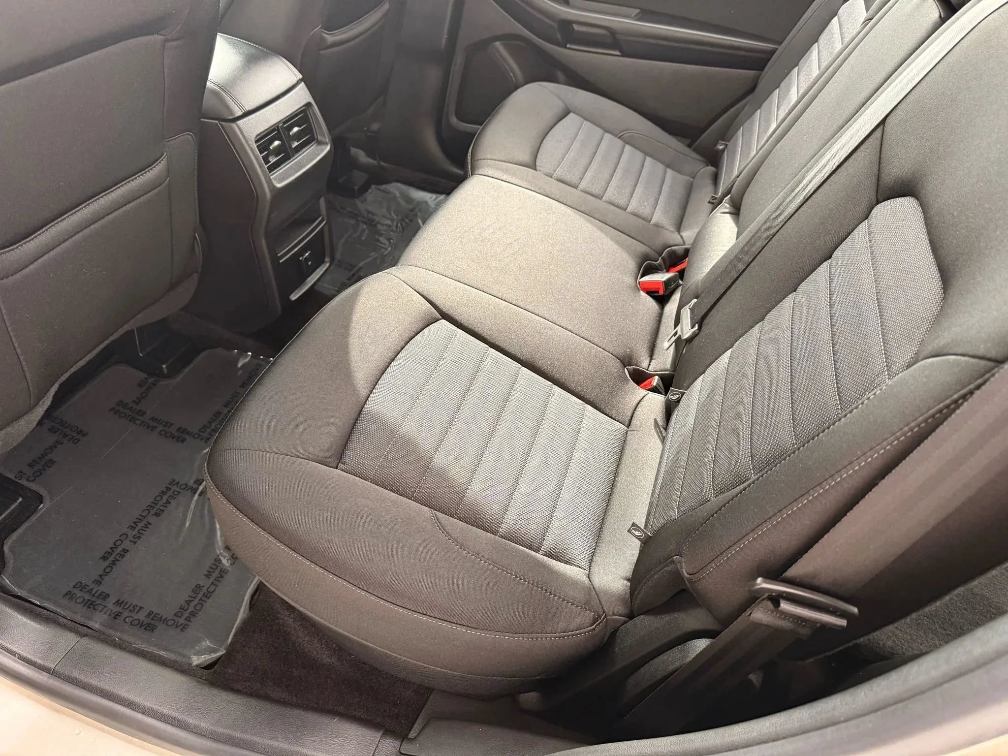 Used 2017 Ford Edge SE AWD/4WD image 20