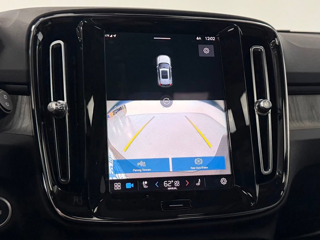 Used 2023 Volvo XC40 B5 Plus w/ Driver Assist Package AWD/4WD image 20