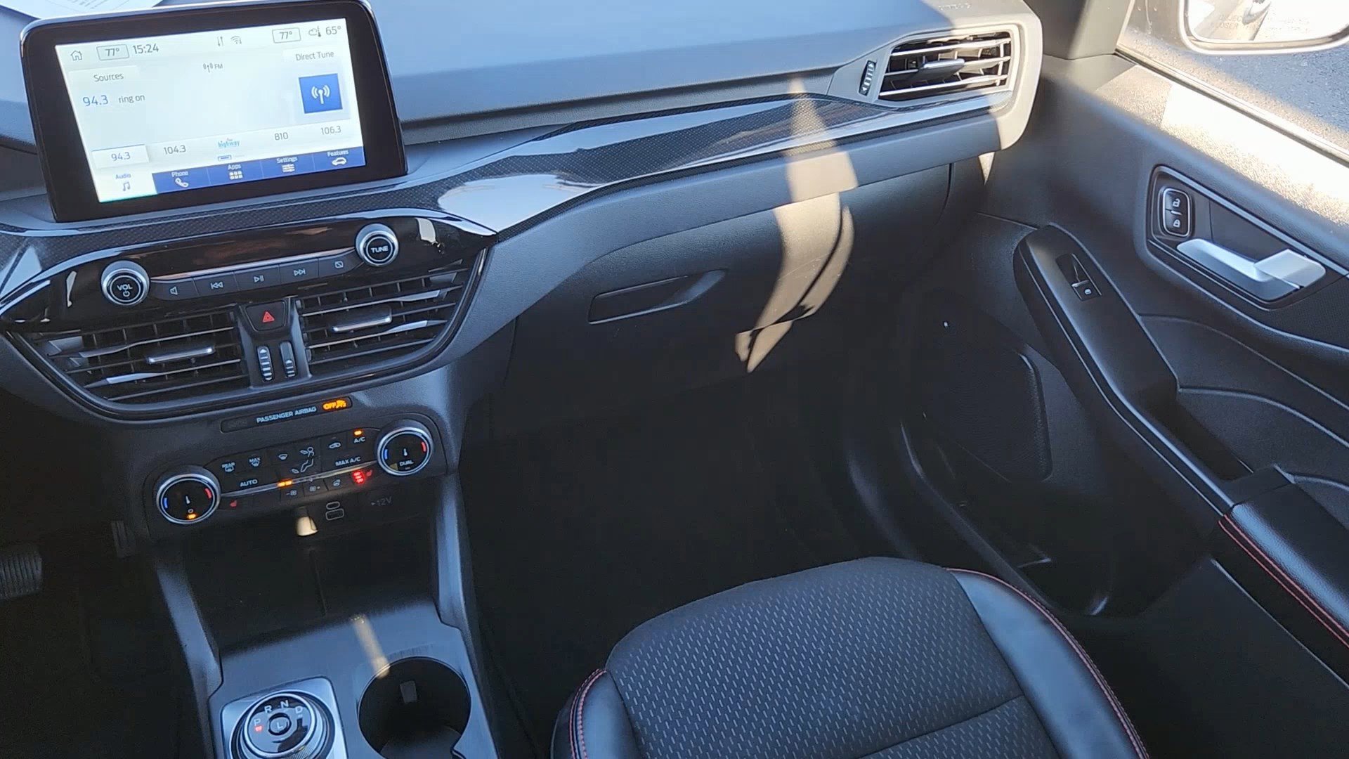 Certified 2025 Ford Escape ST-Line Select image 7