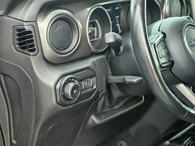 Used 2021 Jeep Wrangler Unlimited Sport image 17