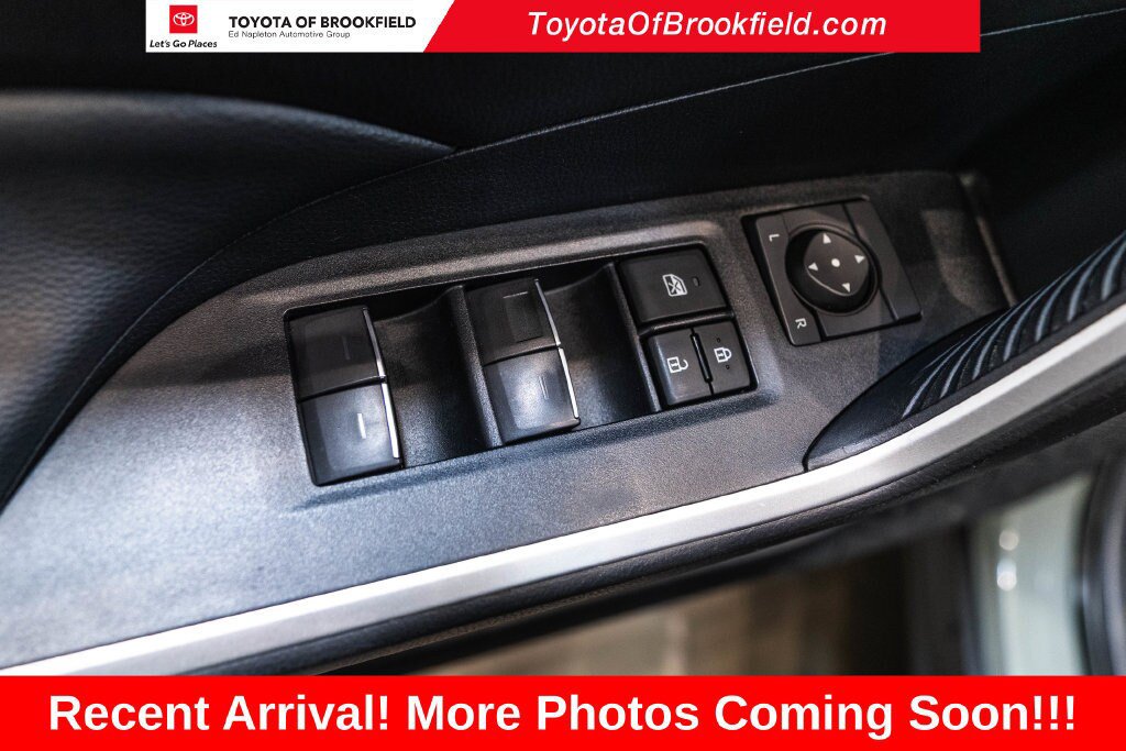 Certified 2023 Toyota RAV4 XLE AWD/4WD image 17