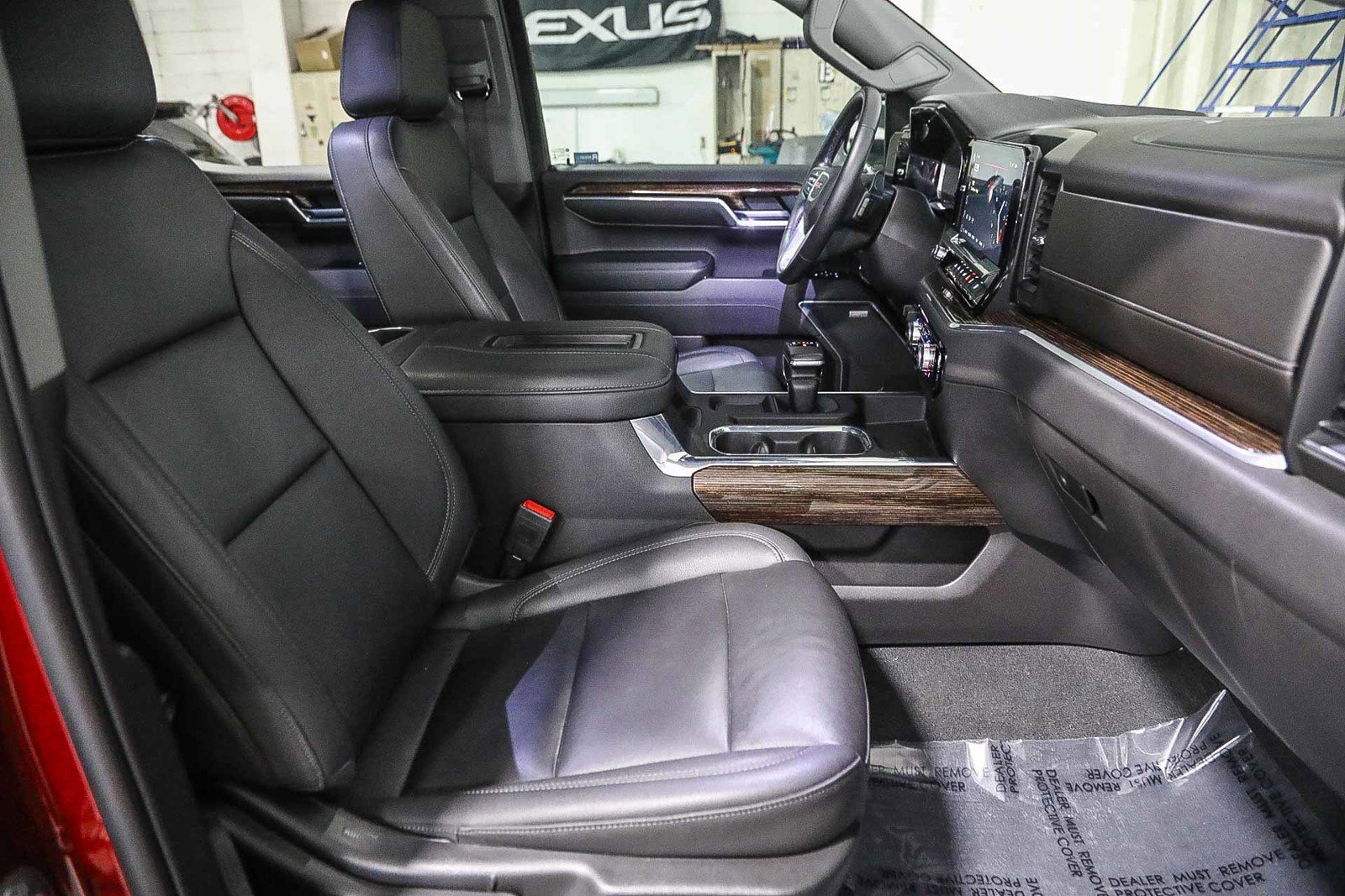 Used 2022 GMC Sierra 1500 Elevation w/ Elevation Premium Package image 16