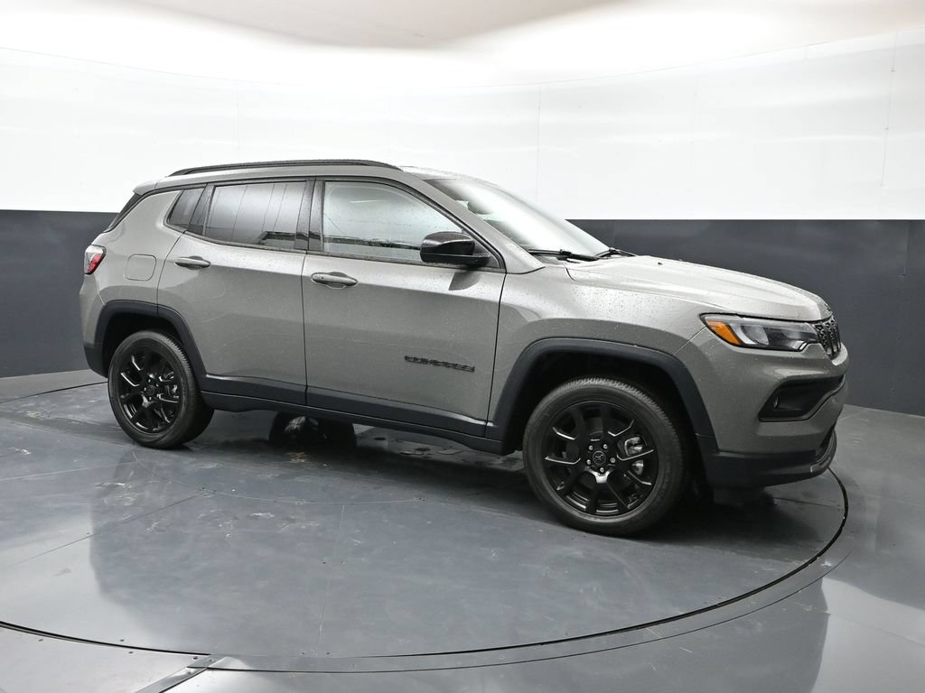 New 2026 Jeep Compass Latitude
