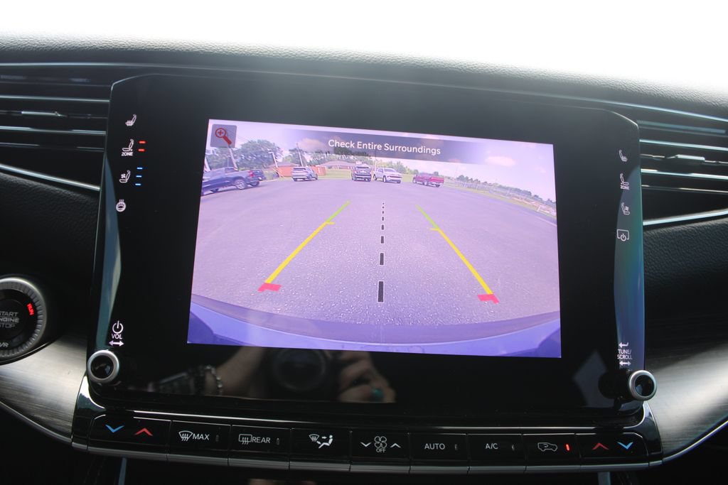 Used 2024 Jeep Wagoneer Series II AWD/4WD image 62