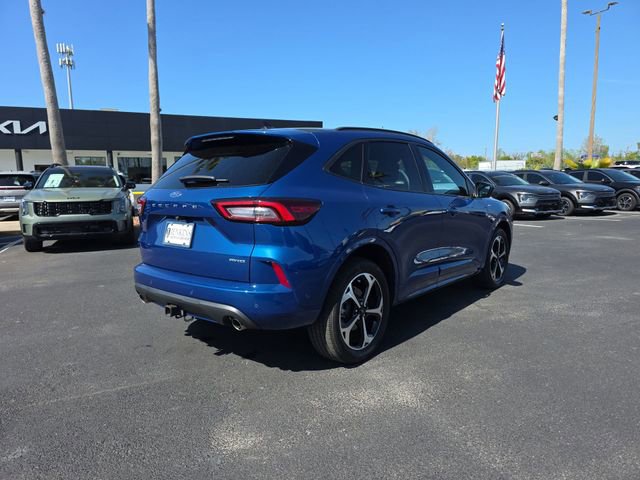 Used 2023 Ford Escape ST-Line Elite w/ Premium Technology Package image 10