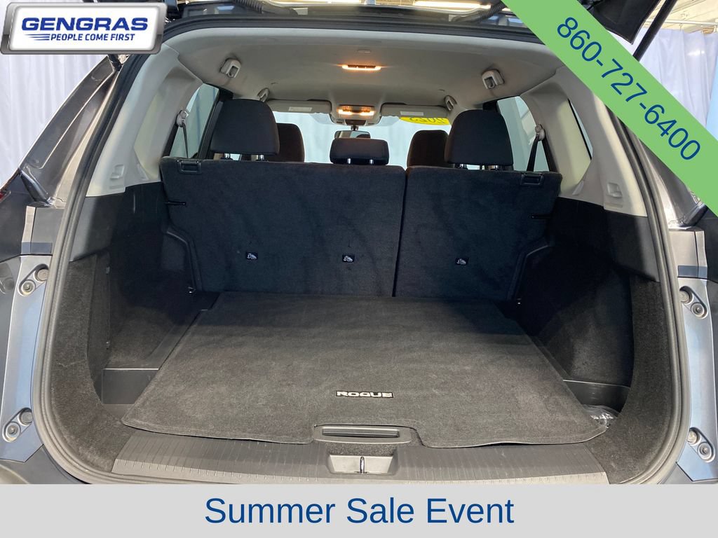 Used 2023 Nissan Rogue SV AWD/4WD image 34