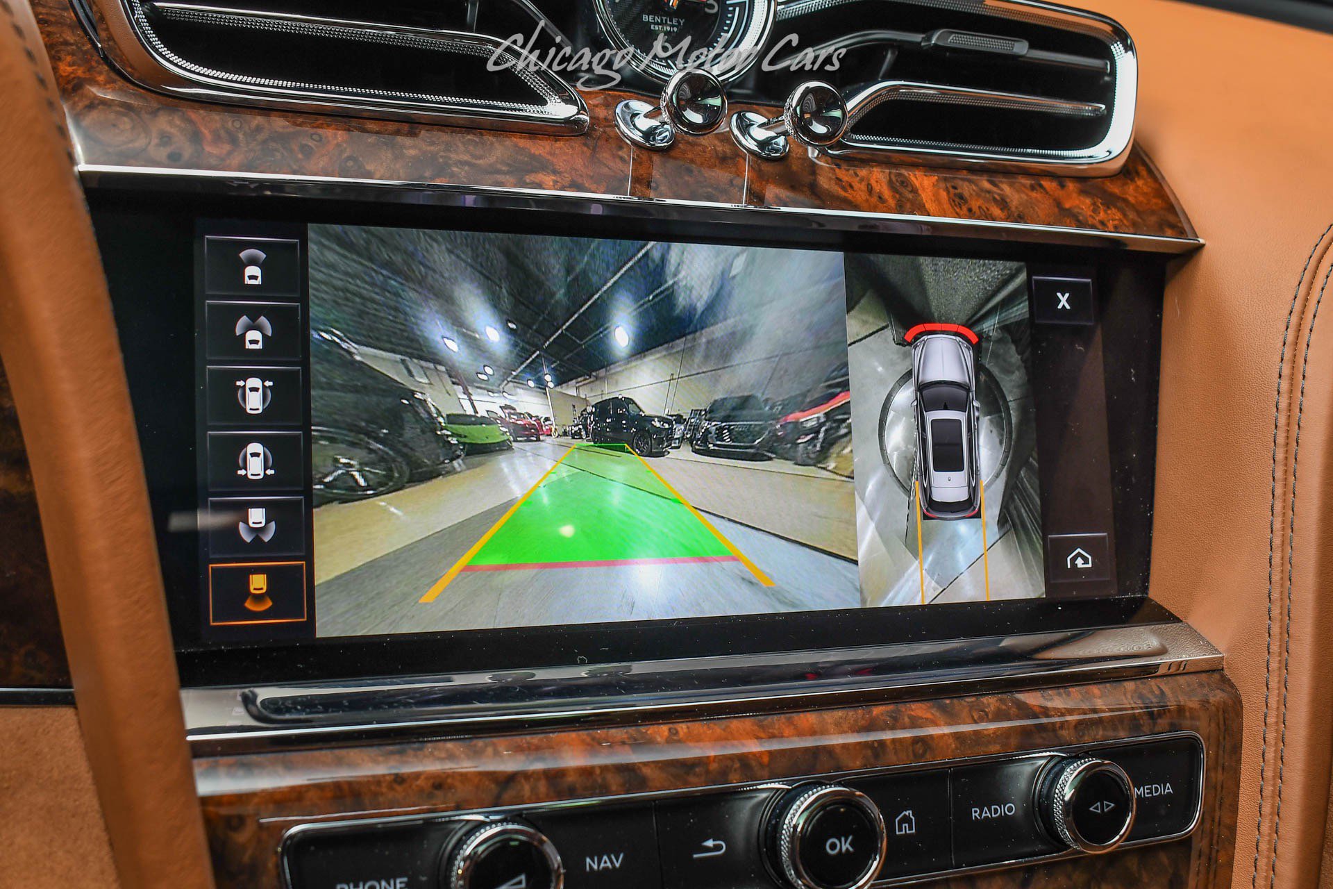 Used 2022 Bentley Bentayga Speed AWD/4WD image 17