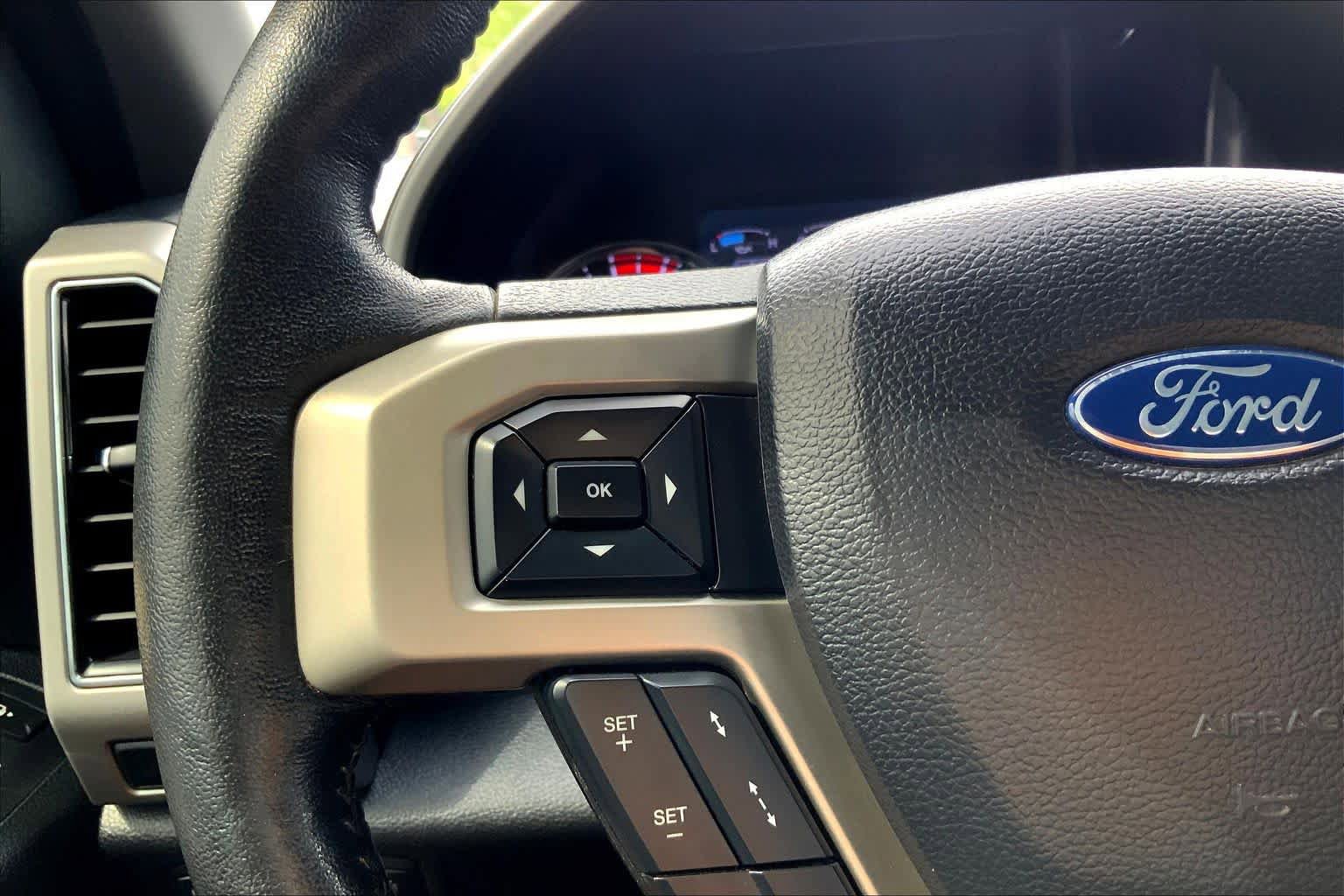 Used 2019 Ford F250 Lariat w/ Lariat Ultimate Package image 24