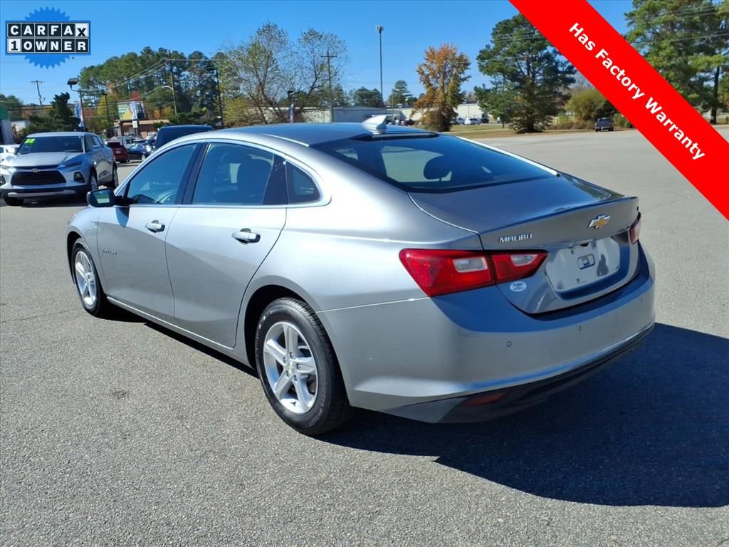 Used 2024 Chevrolet Malibu LT image 3