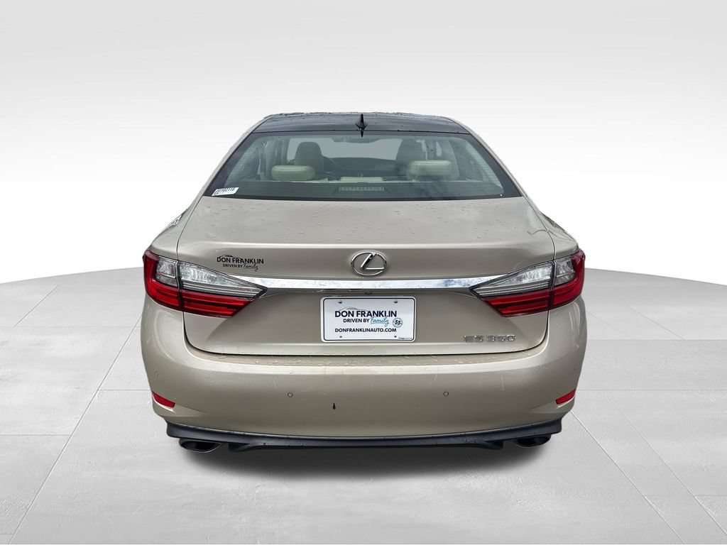 Used 2018 Lexus ES 350 w/ Luxury Package w/Wood Trim FWD image 4