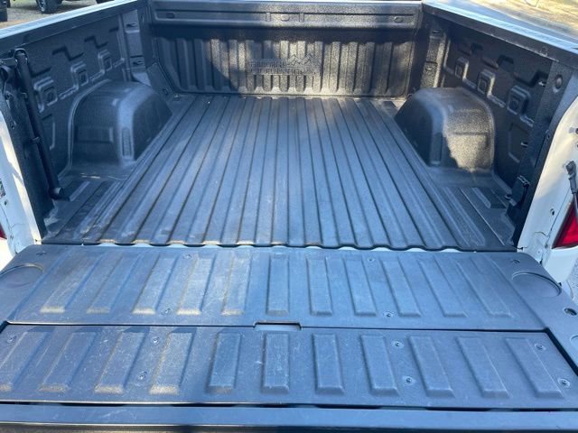 Used 2022 Chevrolet Silverado 1500 High Country w/ Technology Package image 25