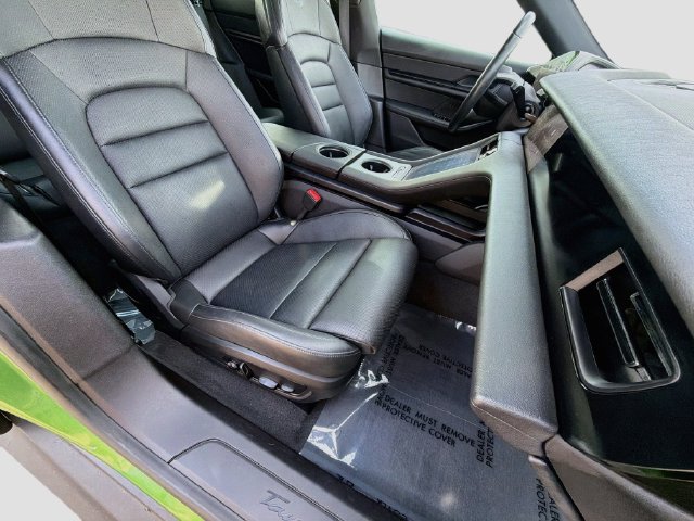 Used 2023 Porsche Taycan RWD image 15