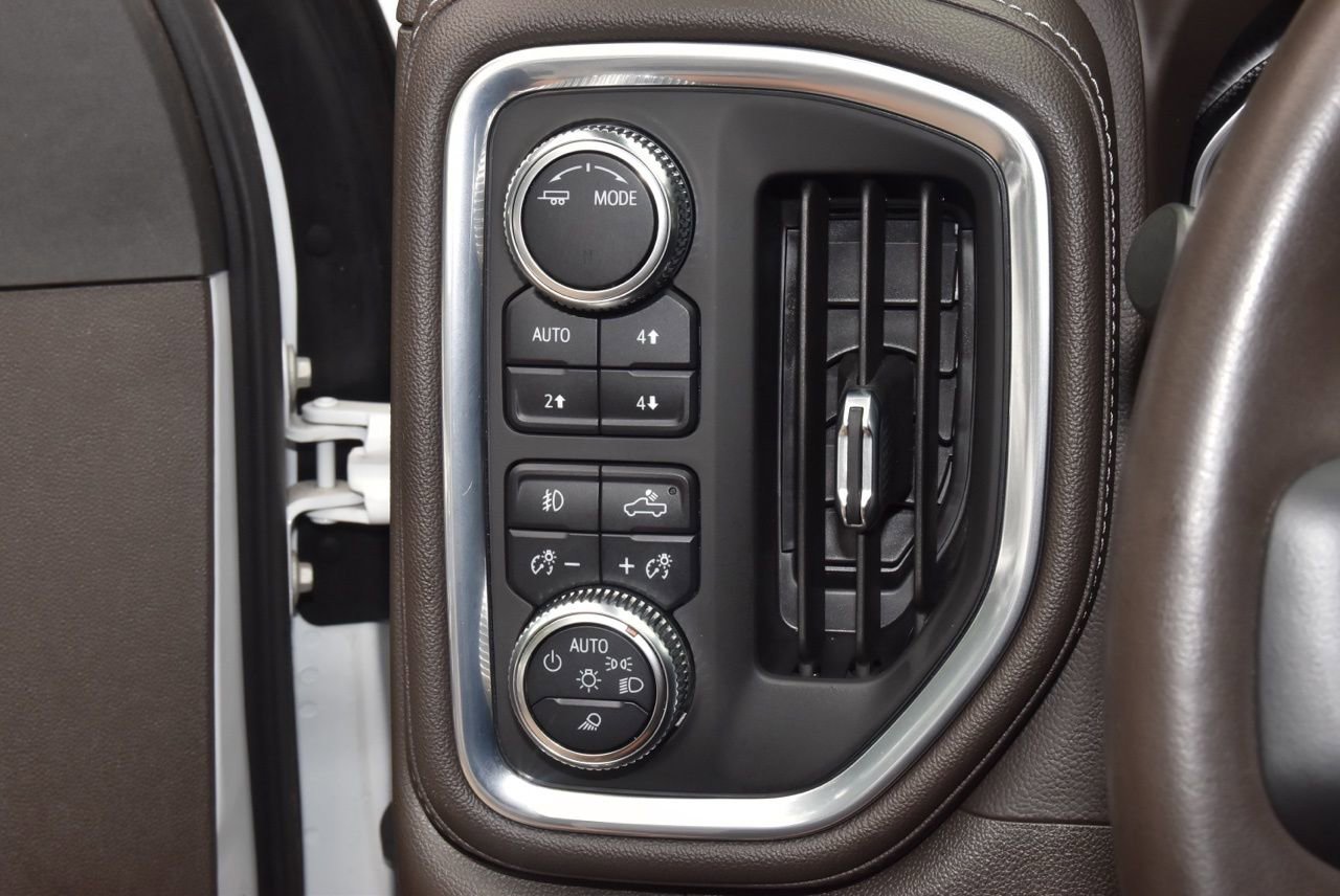 Used 2022 GMC Sierra 2500 SLT w/ SLT Premium Package AWD/4WD image 26
