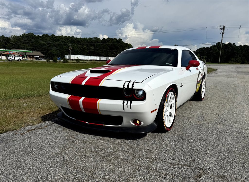Used 2019 Dodge Challenger R/T w/ Blacktop Package