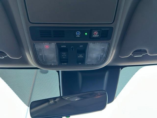 Used 2019 Honda Odyssey Touring image 21