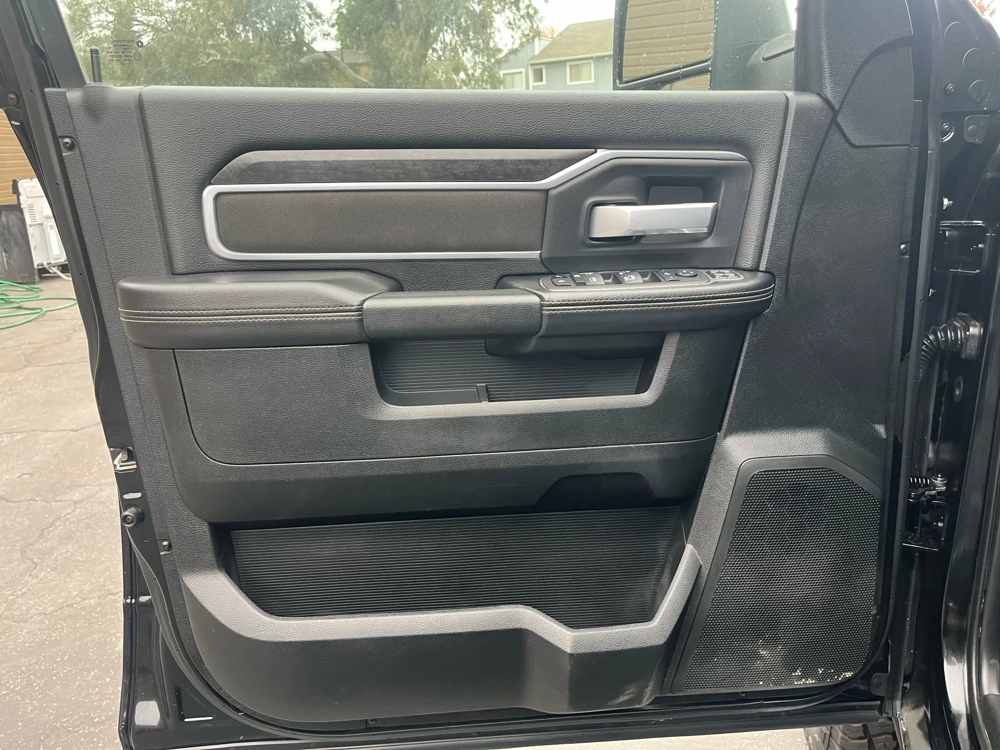 Used 2024 RAM 2500 Big Horn image 24