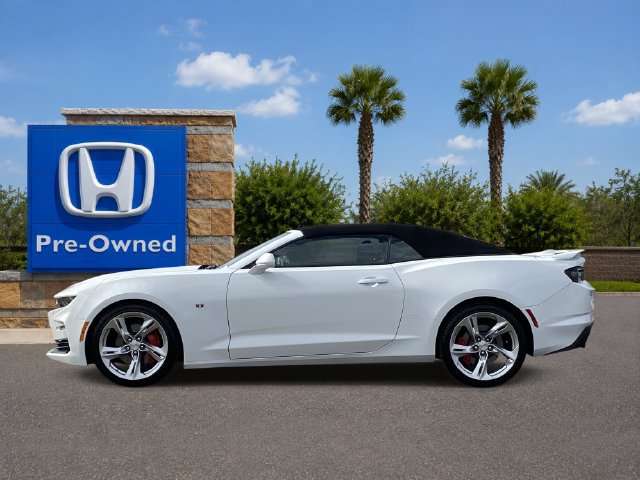 Used 2021 Chevrolet Camaro SS RWD image 3