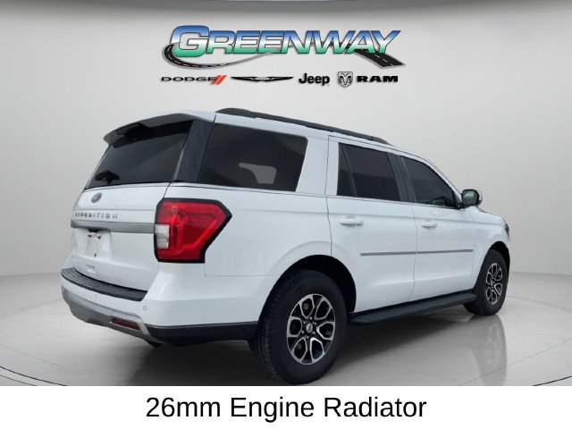 Used 2024 Ford Expedition XLT AWD/4WD image 5
