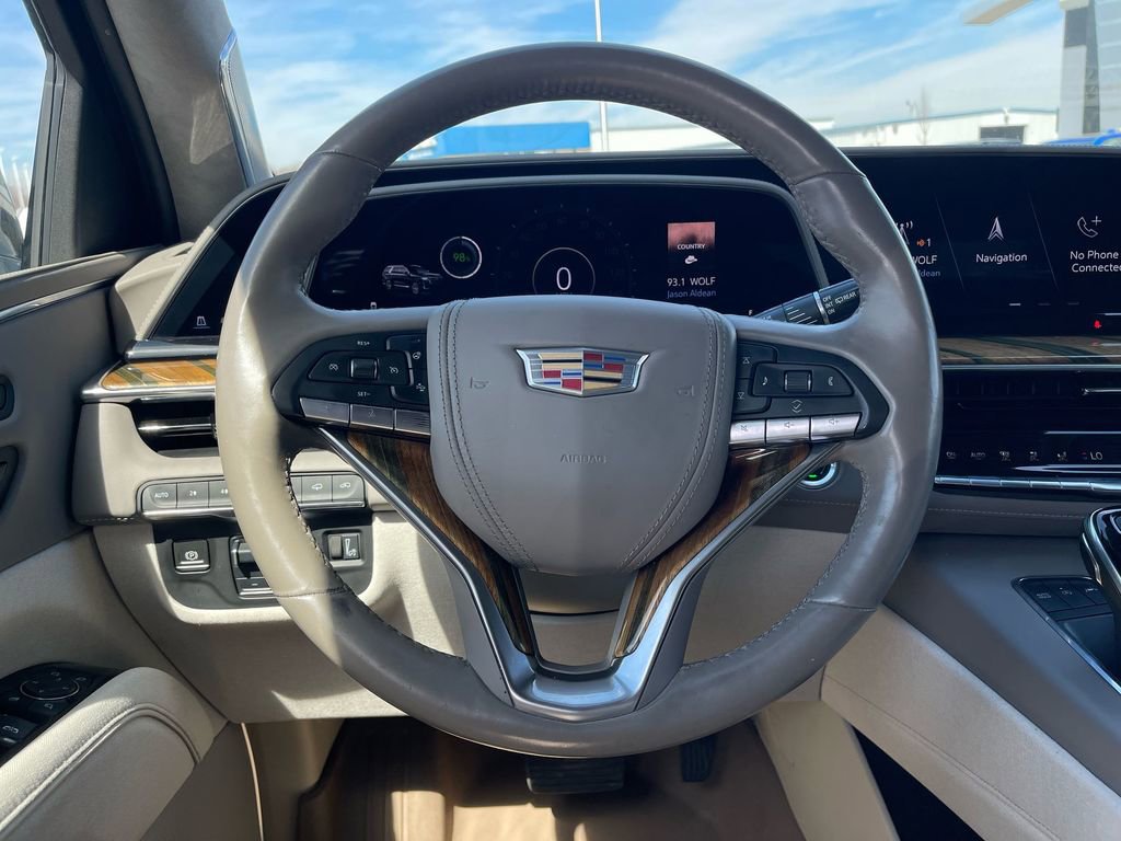 Used 2021 Cadillac Escalade ESV Premium Luxury Platinum image 17