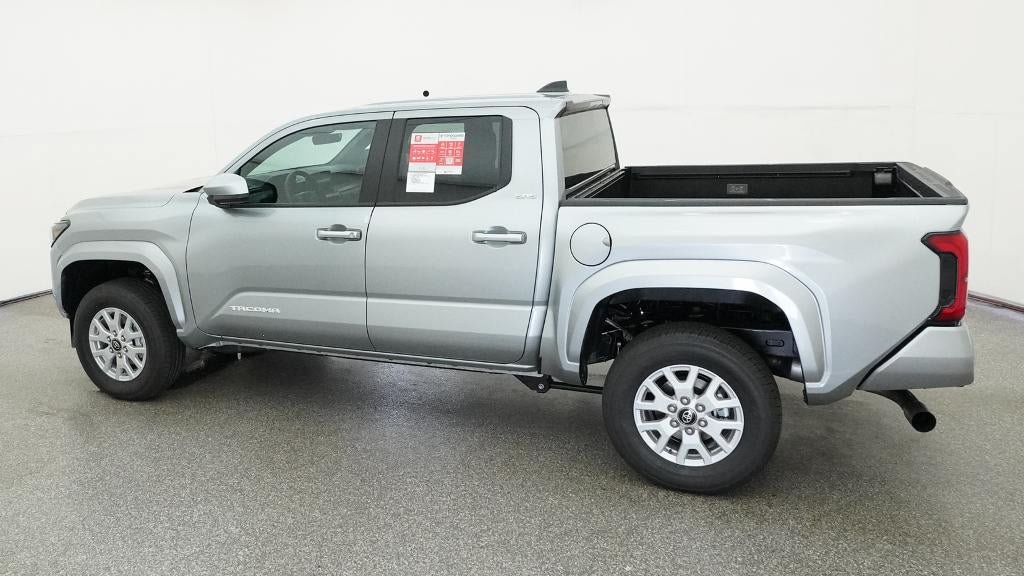 New 2026 Toyota Tacoma SR5 AWD/4WD image 4