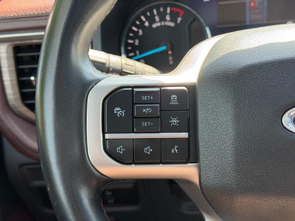 Used 2024 Ford Expedition Limited AWD/4WD image 17