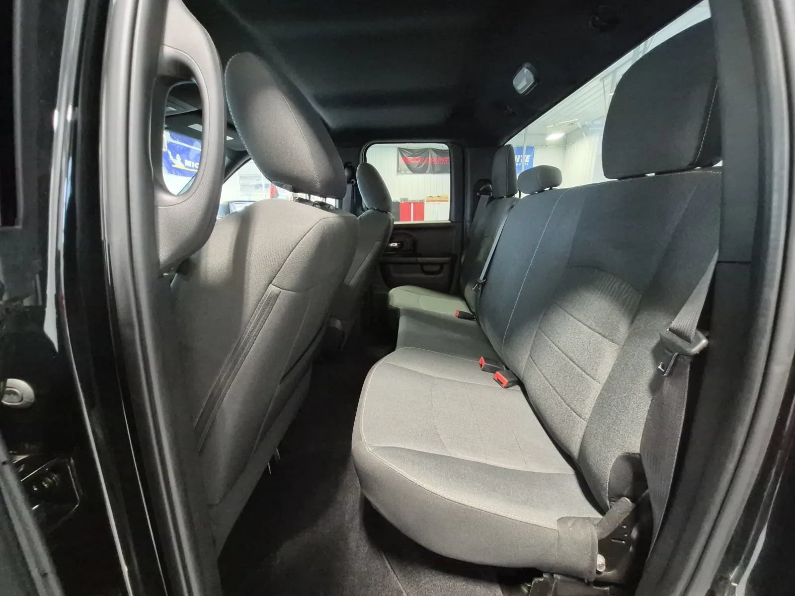 Used 2022 RAM 1500 Warlock AWD/4WD image 13
