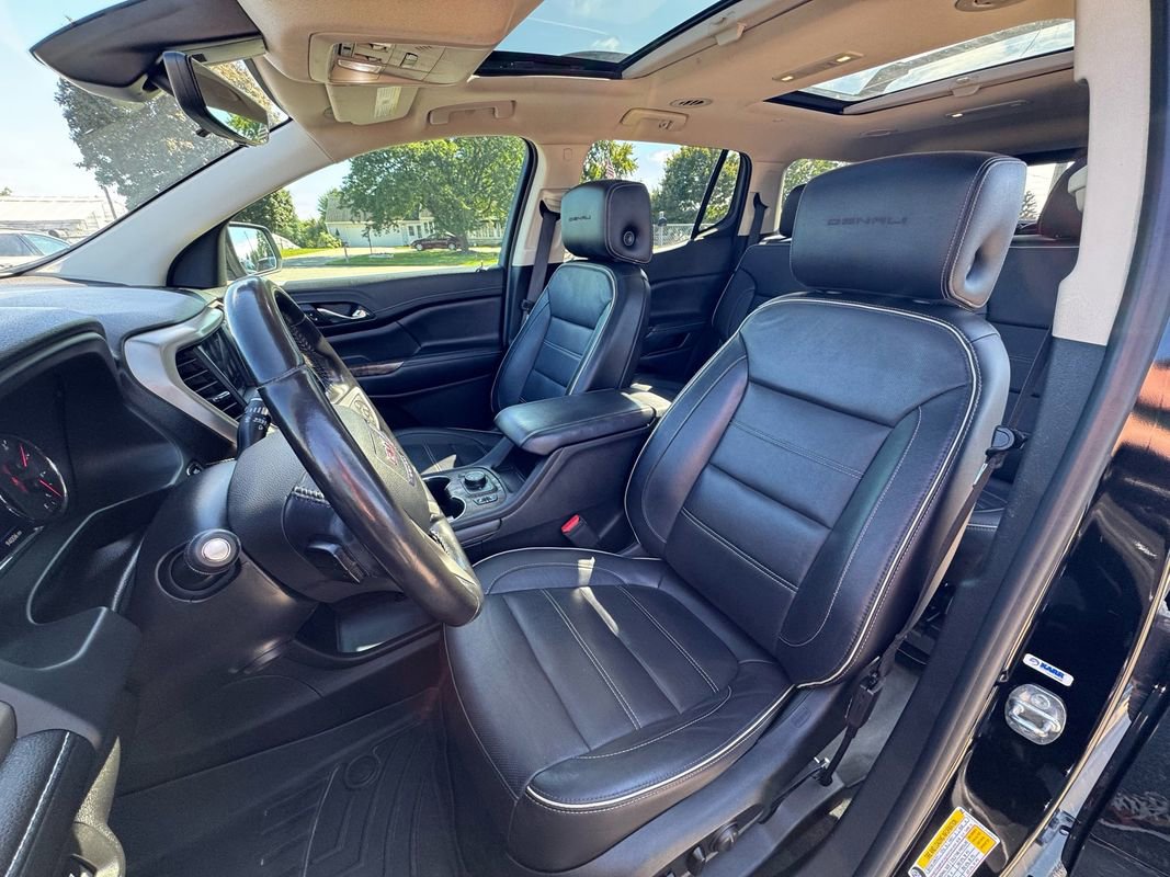 Used 2020 GMC Acadia Denali image 21