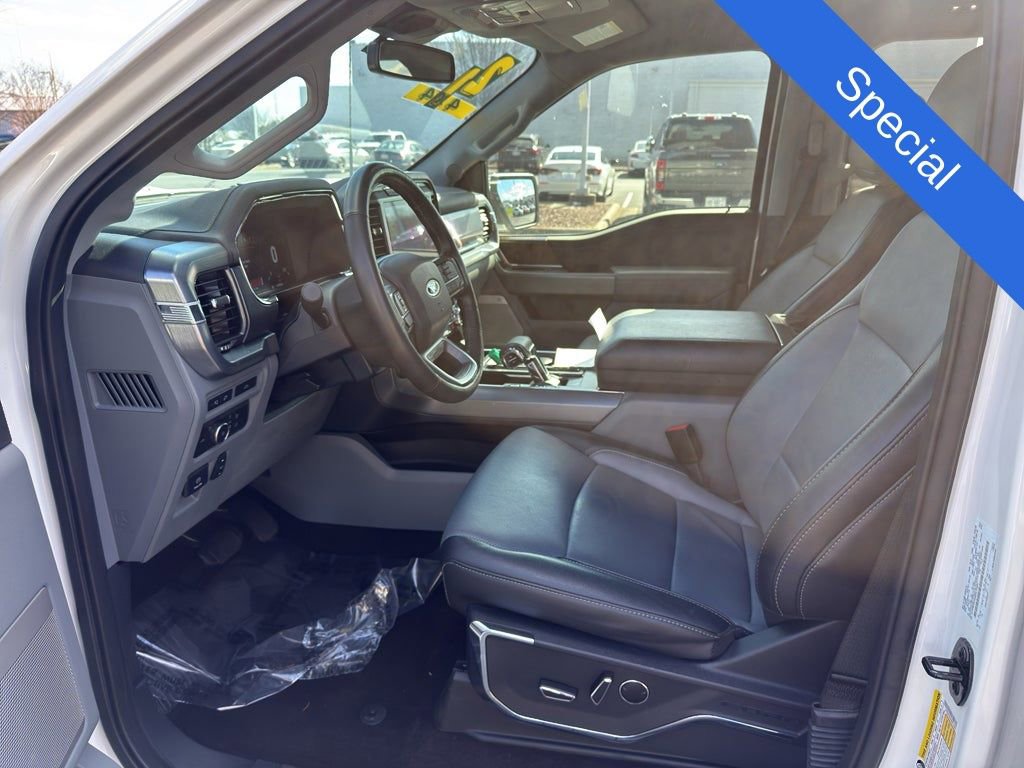Used 2021 Ford F150 Lariat image 11