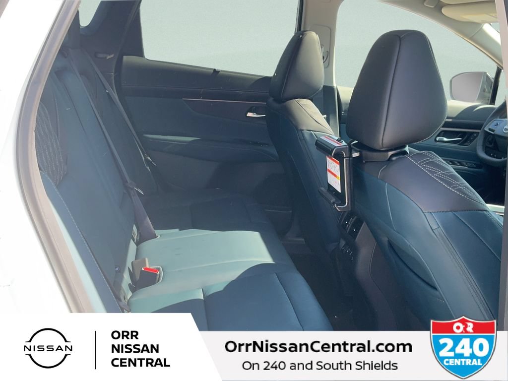 New 2026 Nissan Murano Platinum w/ Cargo Package AWD/4WD image 12