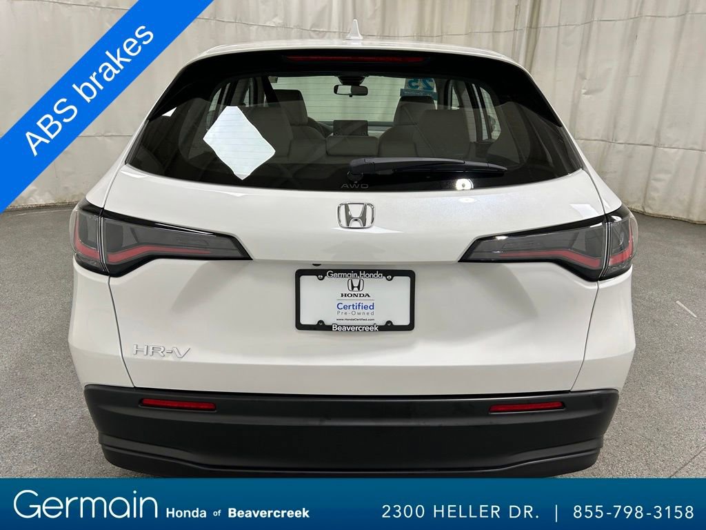 Certified 2025 Honda HR-V LX image 8