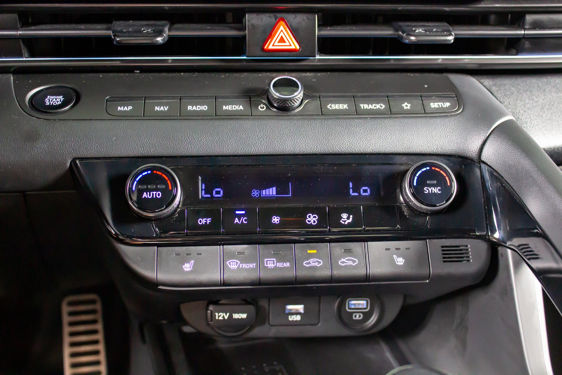 Used 2022 Hyundai Elantra N FWD image 42