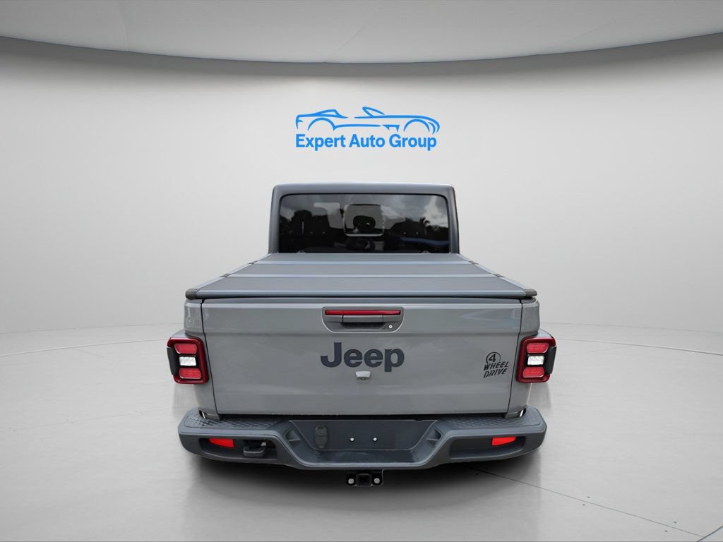 Used 2021 Jeep Gladiator Sport AWD/4WD image 9