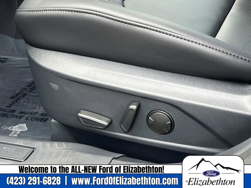 New 2025 Ford Mustang Mach-E Premium image 24