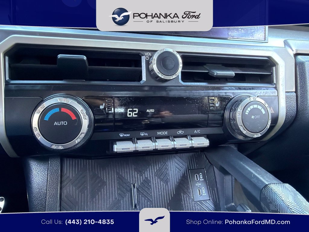 Used 2024 Toyota Tacoma TRD Sport AWD/4WD image 12