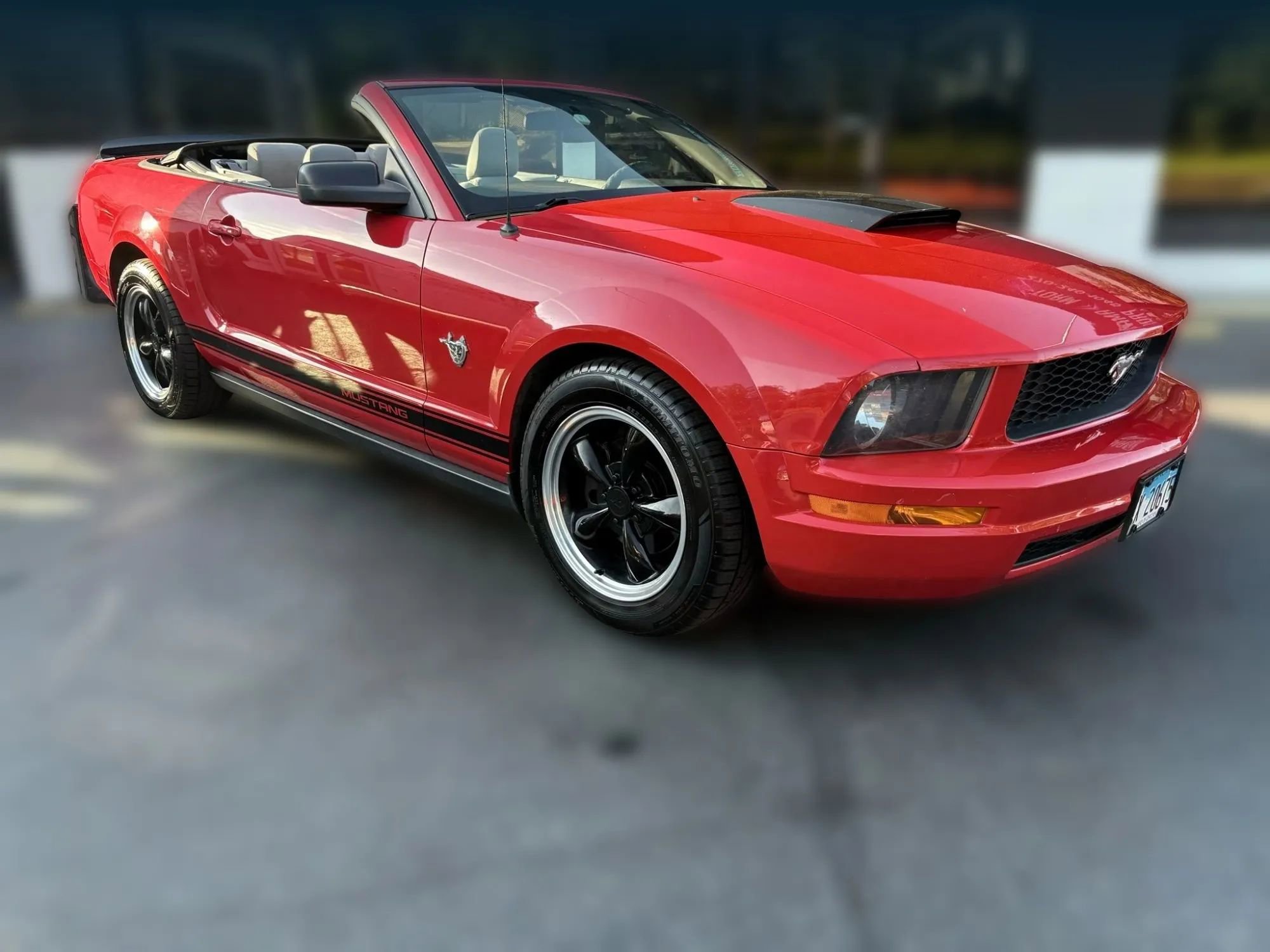 Used 2009 Ford Mustang Premium image 7