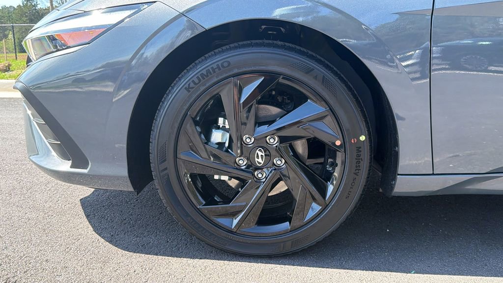 New 2026 Hyundai Elantra Sport image 11