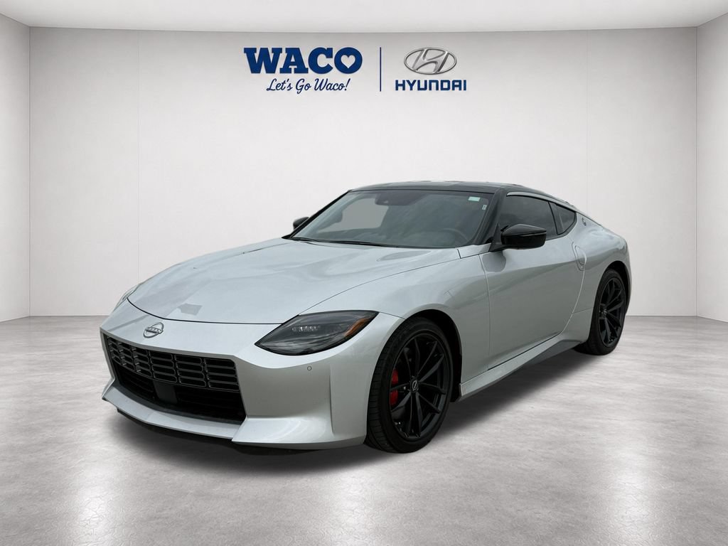 Used 2024 Nissan Z Performance w/ Floor Mat Package RWD image 3