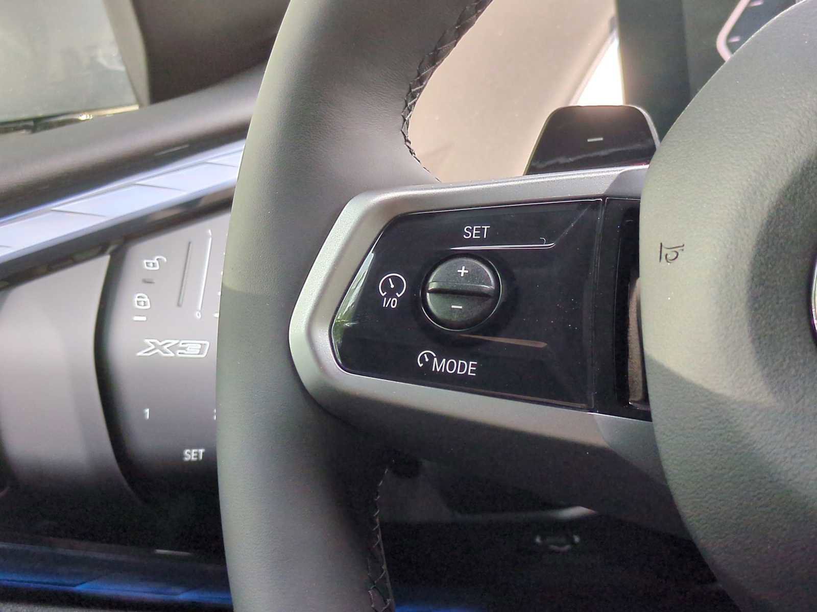 Used 2025 BMW X3 xDrive30i w/ Premium Package image 26