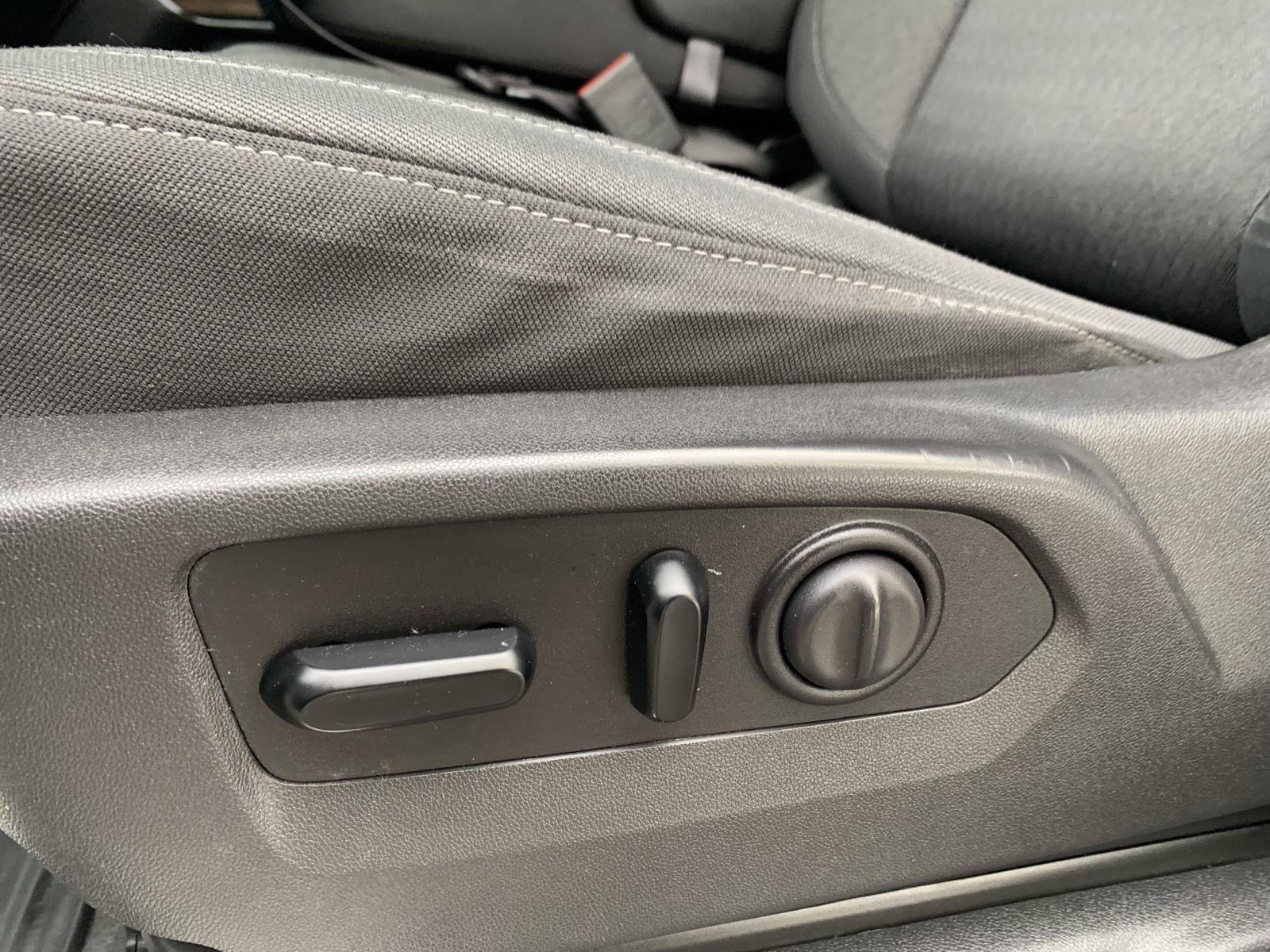 Used 2023 Chevrolet Silverado 2500 LT image 11