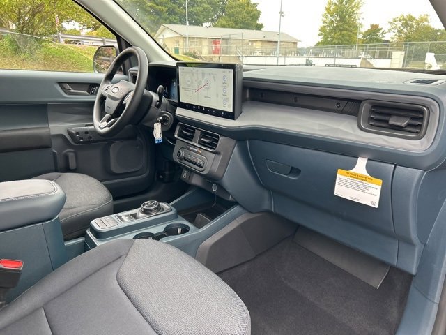 New 2025 Ford Maverick XL image 22