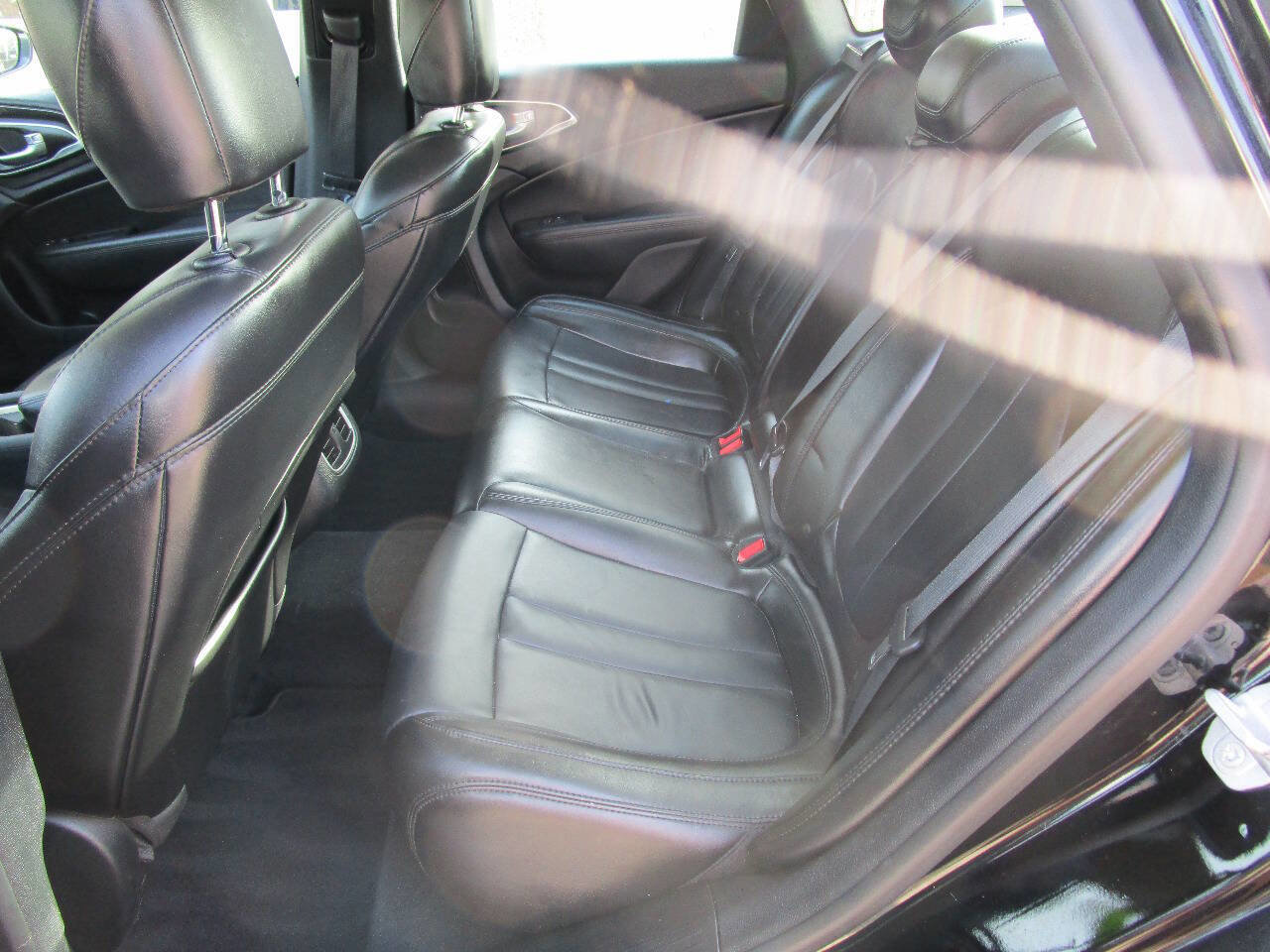 Used 2016 Chrysler 200 C w/ Navigation & Sound Group I AWD/4WD image 18