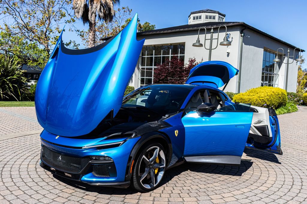 Certified 2024 Ferrari Purosangue AWD/4WD image 32