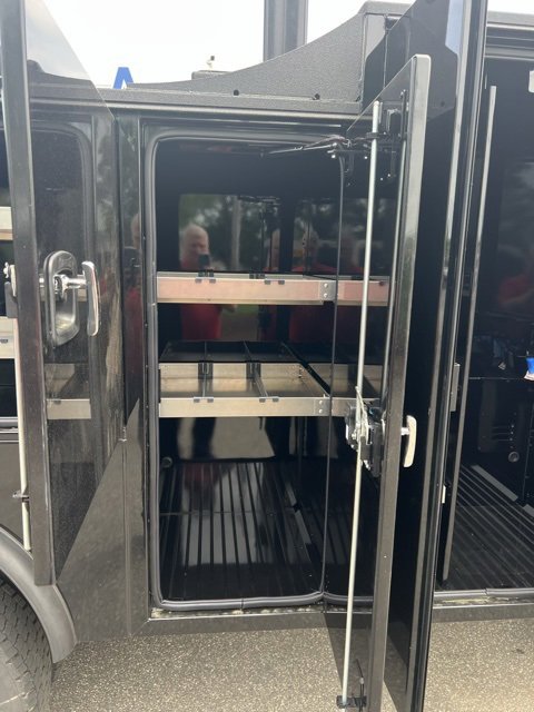 New 2024 Ford F550 4x4 SuperCab Super Duty w/ XLT Value Package image 22