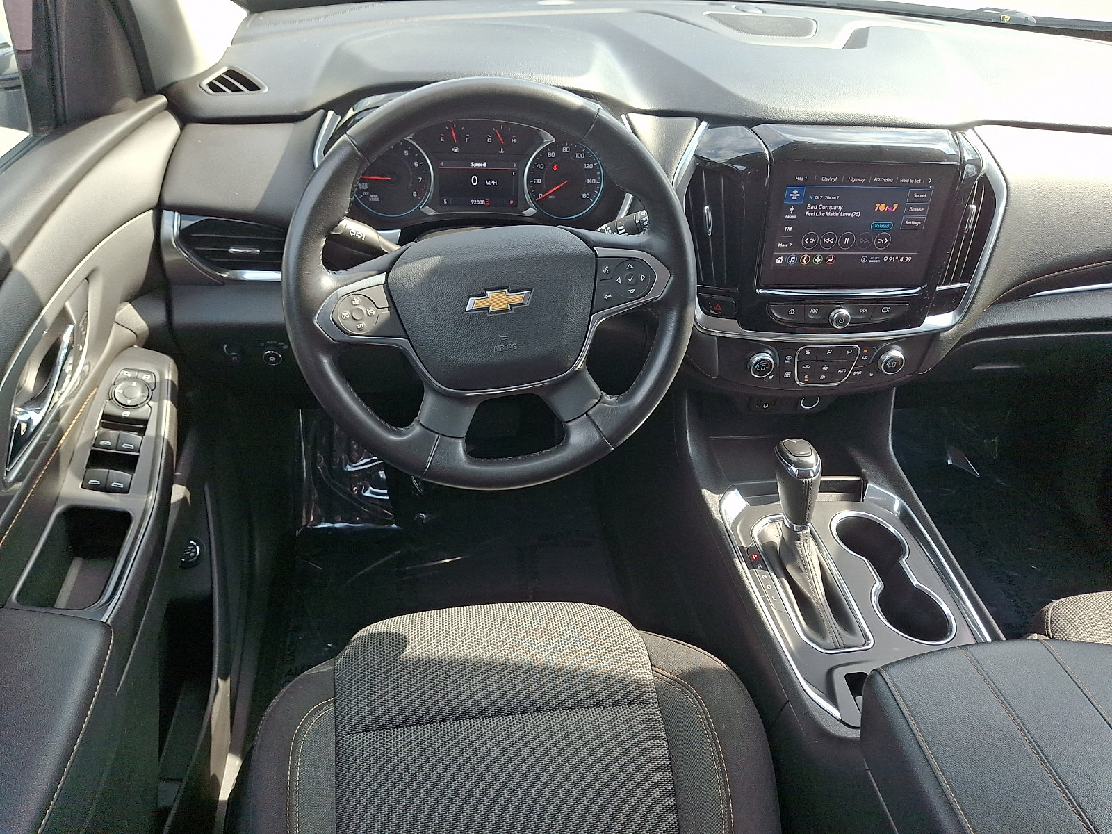 Used 2020 Chevrolet Traverse LT w/ LPO, Floor Liner Package AWD/4WD image 11