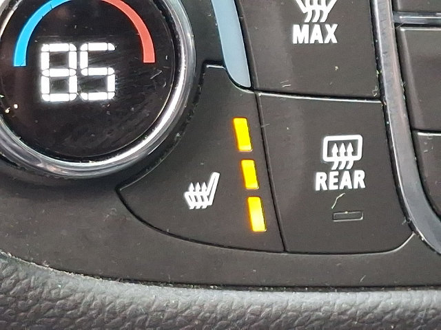 Used 2023 Chevrolet Equinox RS AWD/4WD image 40
