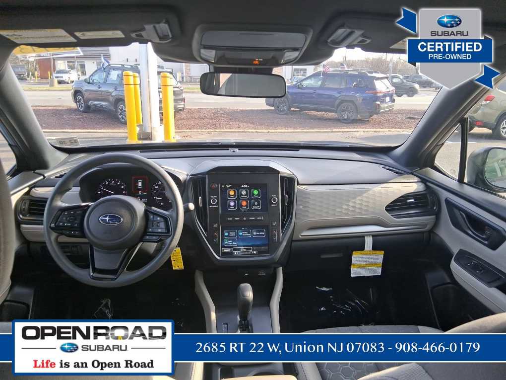Used 2025 Subaru Forester AWD/4WD image 12