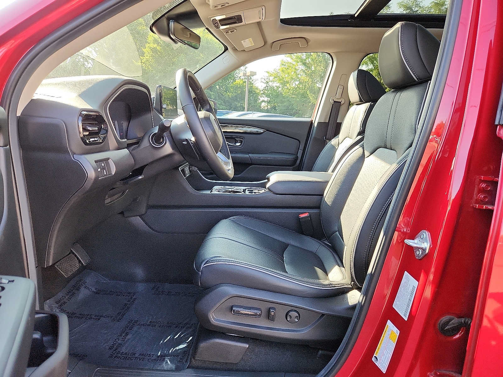 Certified 2025 Honda Pilot Elite image 13