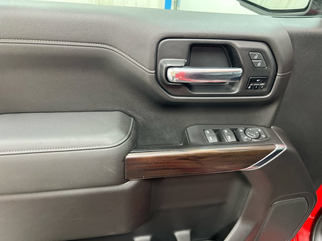Used 2020 GMC Sierra 1500 SLT w/ SLT Premium Package AWD/4WD image 20