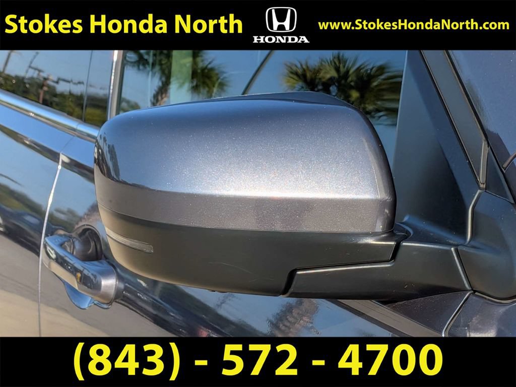 Used 2025 Honda Pilot Elite image 12